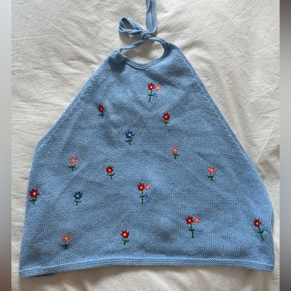 Zara Blue Knit Floral embroidered halter top!
